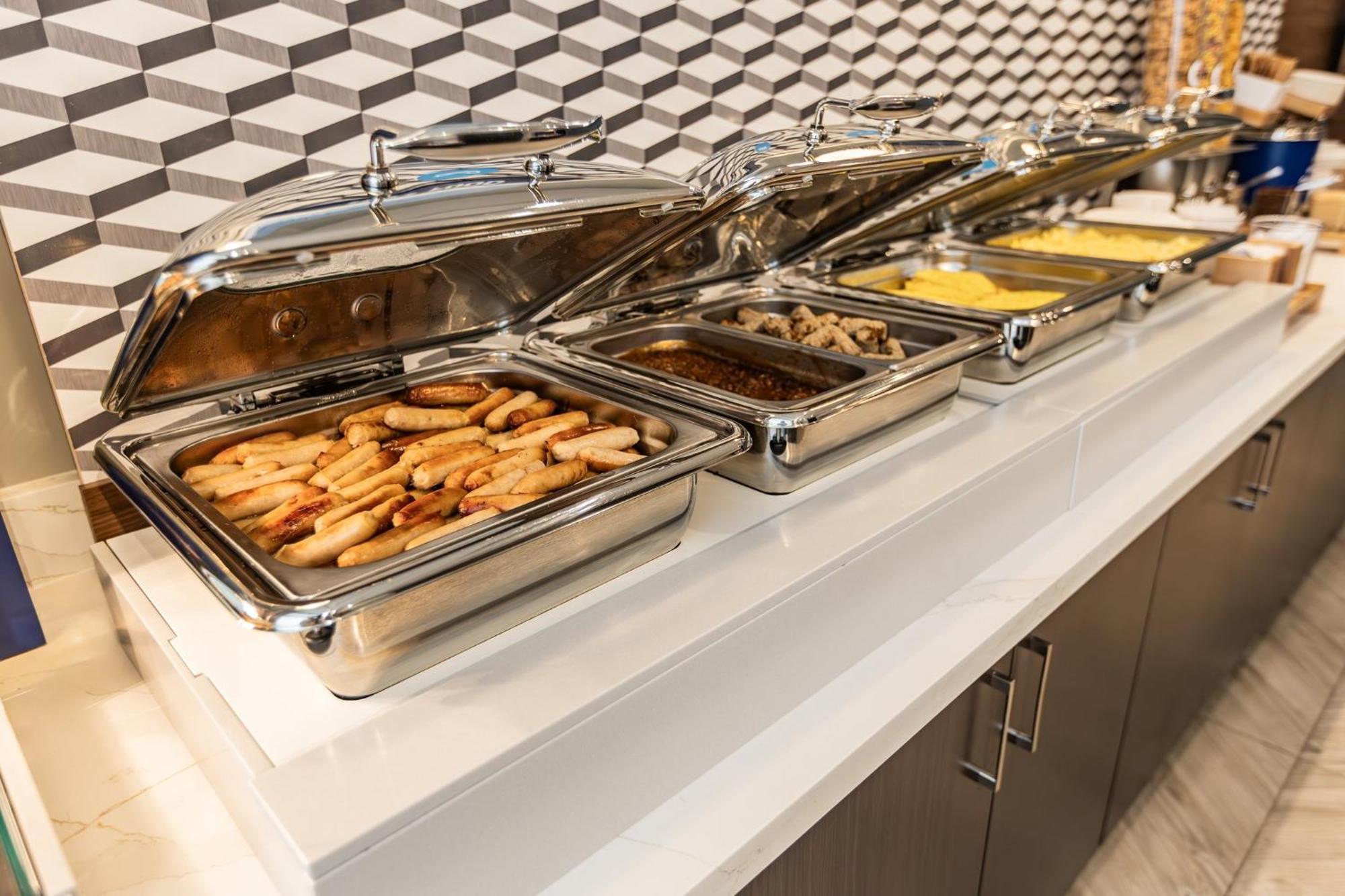 Holiday Inn Express & Suites - Toronto Airport South By Ihg Eksteriør bilde