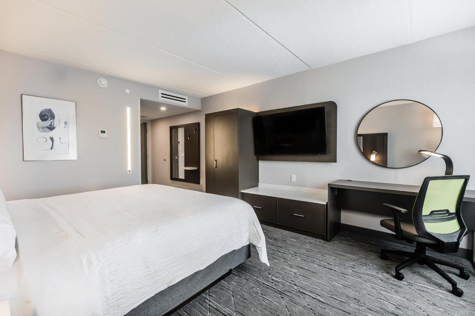 Holiday Inn Express & Suites - Toronto Airport South By Ihg Eksteriør bilde